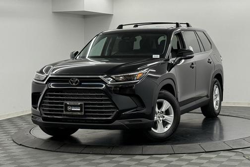 2026 Toyota Highlander LE