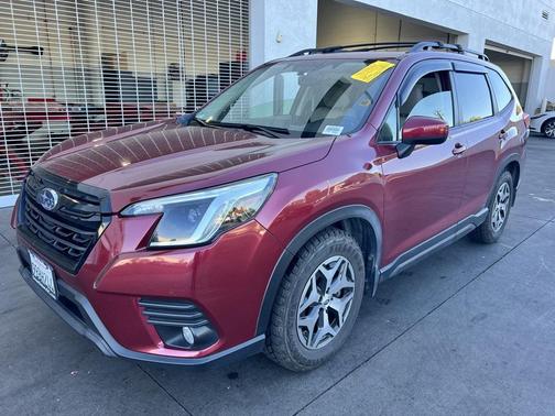 2022 Subaru Forester Premium