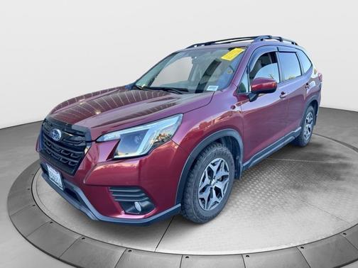 2022 Subaru Forester Premium