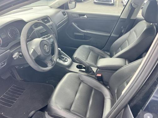 2014 Volkswagen Jetta Auto SE