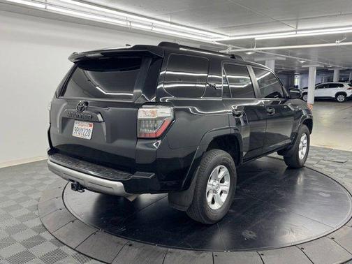 Midnight Black Metallic 2021 Toyota 4Runner TRD Off Road