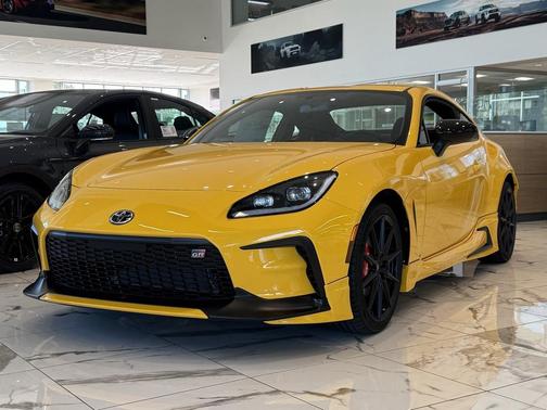 2026 Toyota GR86 Base