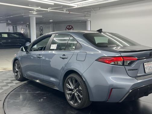 2025 Toyota Corolla XSE