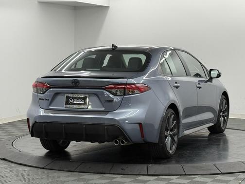 2025 Toyota Corolla XSE