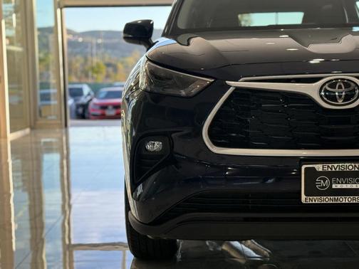 2026 Toyota Highlander XLE