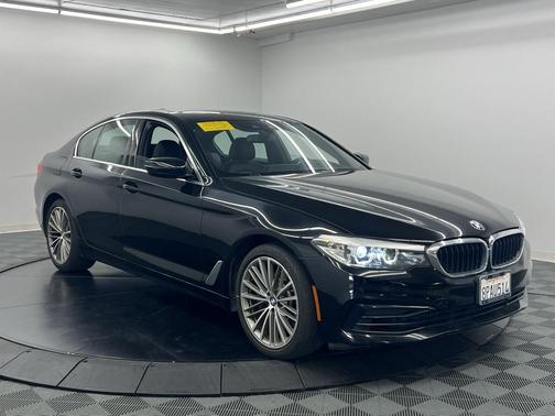 2020 BMW 530 530i