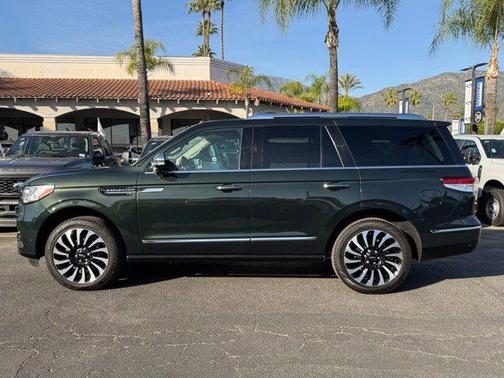 2024 Lincoln Navigator Black Label