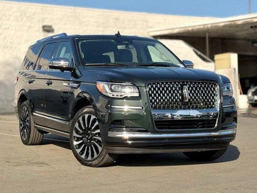 2024 Lincoln Navigator Black Label