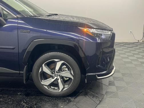 2023 Toyota RAV4 Prime SE