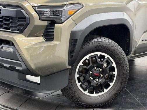 2025 Toyota Tacoma Hybrid TRD Off Road