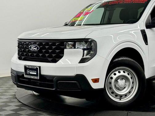Oxford White 2025 Ford Maverick XL