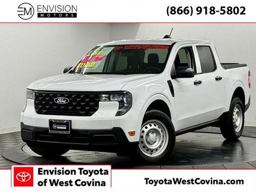 Oxford White 2025 Ford Maverick XL