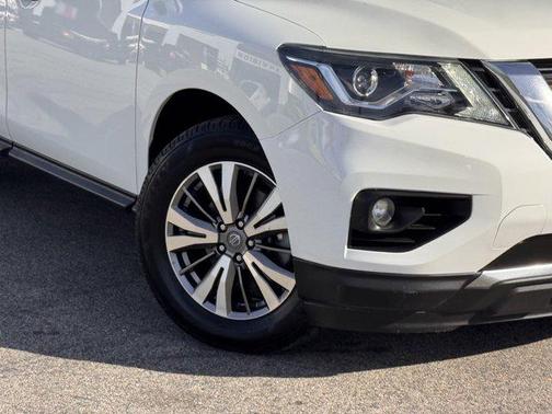 2020 Nissan Pathfinder SL 4WD