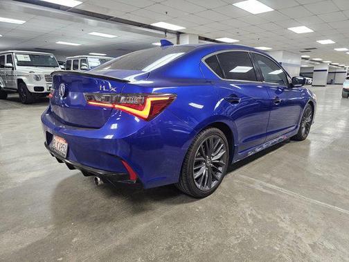 2019 Acura ILX Premium & A-SPEC Packages