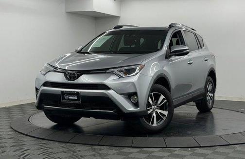 Silver Sky Metallic 2018 Toyota RAV4 XLE