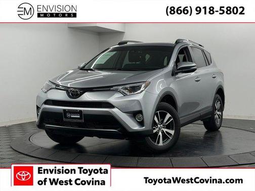 Silver Sky Metallic 2018 Toyota RAV4 XLE