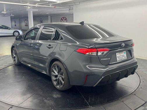 Underground 2025 Toyota Corolla SE