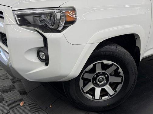 Ice 2023 Toyota 4Runner TRD Off Road Premium