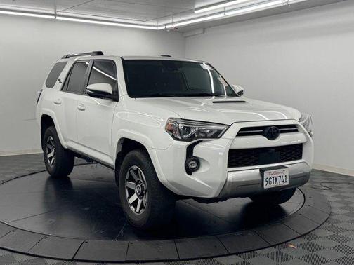 Ice 2023 Toyota 4Runner TRD Off Road Premium