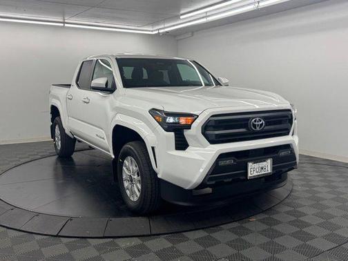 Ice Cap 2026 Toyota Tacoma SR5
