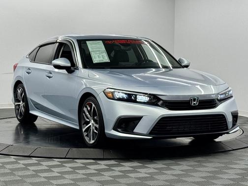 2022 Honda Civic Touring