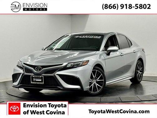 Celestial Silver Metallic 2022 Toyota Camry SE