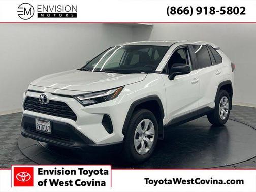 Ice Cap 2025 Toyota RAV4 LE