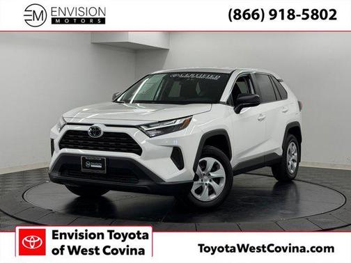 Ice Cap 2025 Toyota RAV4 LE