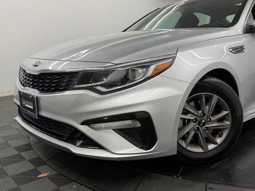 Sparkling Silver 2020 Kia Optima LX