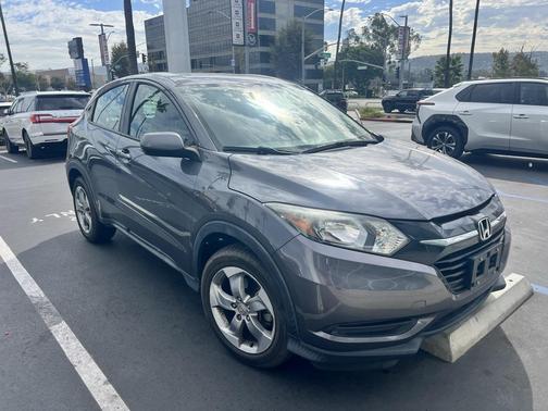 2017 Honda HR-V LX