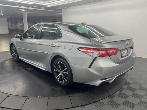 Celestial Silver Metallic 2020 Toyota Camry SE
