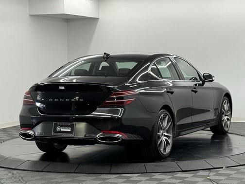 2025 Genesis G70 2.5T RWD