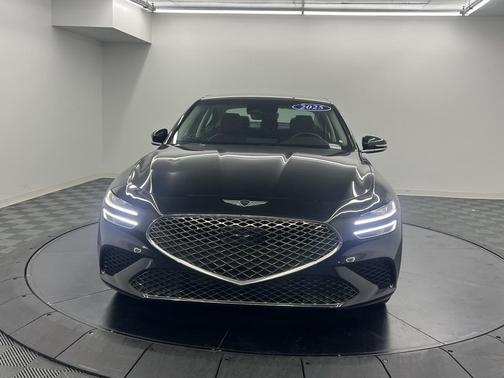 2025 Genesis G70 2.5T RWD