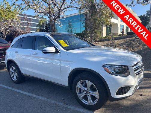 2017 Mercedes-Benz GLC 300 Base
