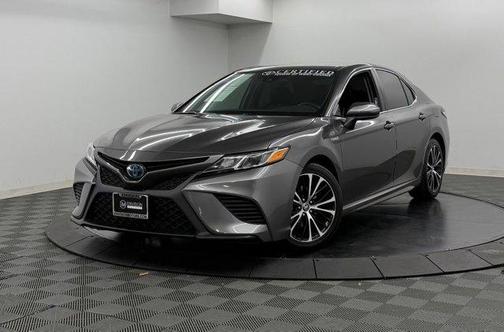 Predawn Gray Mica 2020 Toyota Camry SE