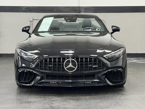 2022 Mercedes-Benz AMG SL 63 Base