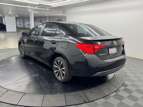 Black Sand Pearl 2017 Toyota Corolla SE