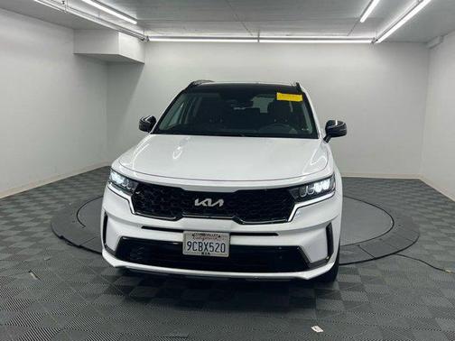 2022 Kia Sorento S