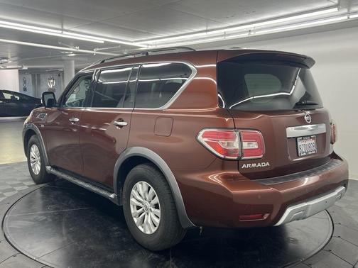 2017 Nissan Armada SV