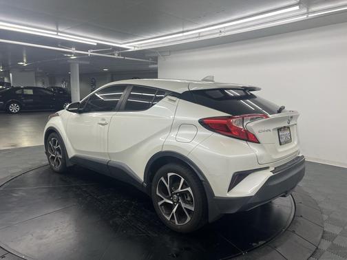 2020 Toyota C-HR XLE