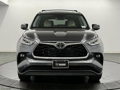 2025 Toyota Highlander Hybrid Limited