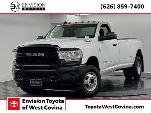 2022 RAM 3500 Tradesman Regular Cab 4x4 8' Box