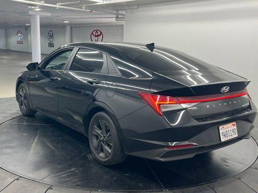 Phantom Black 2022 Hyundai ELANTRA HEV Blue