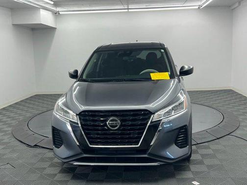 2021 Nissan Kicks S