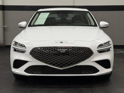 2025 Genesis G70 2.5T RWD