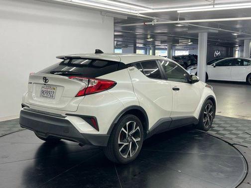2019 Toyota C-HR XLE