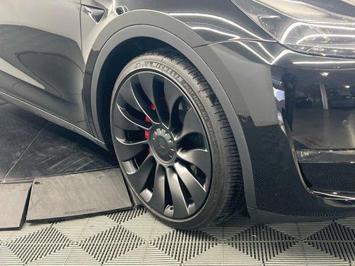 2022 Tesla Model Y Performance Dual Motor All-Wheel Drive