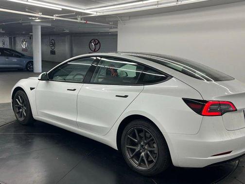 2023 Tesla Model 3 Standard Range
