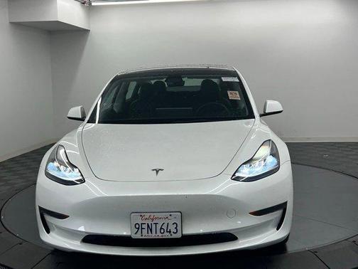 2023 Tesla Model 3 Standard Range
