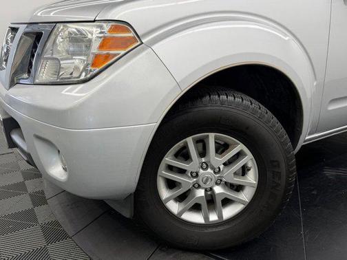 Brilliant Silver 2016 Nissan Frontier SV